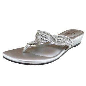 Dexflex Size 7.5 Sandal Flip Flop Silver Synthetic Women M